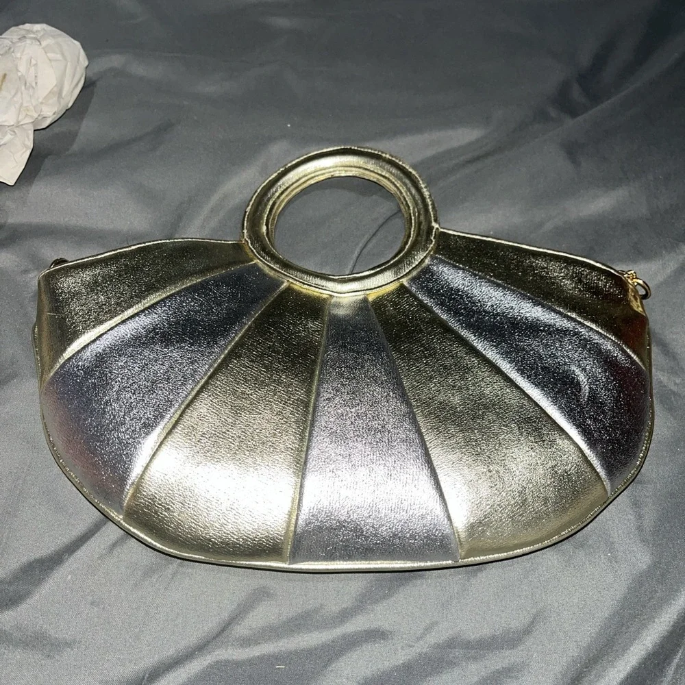 Vintage Magid Itailian Hand Made Metallic Disco Gold Silver Handbag Chain Strap